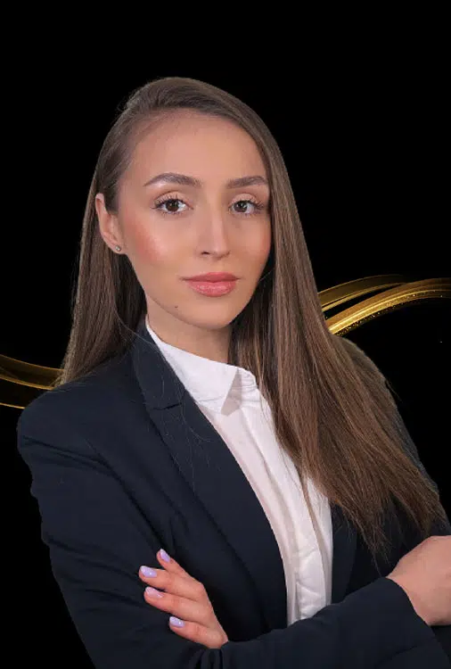Ambassador-Denisa-Botezatu-Onesti-Dlux-Professional-Romania